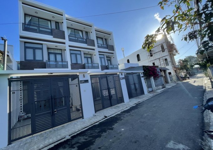 BÁN 1 CĂN NHÀ 4X20 (TC 100%)( HỖ TRỢ VAY VỐN NGÂN HÀNG LÃI SUẤT TỐT).