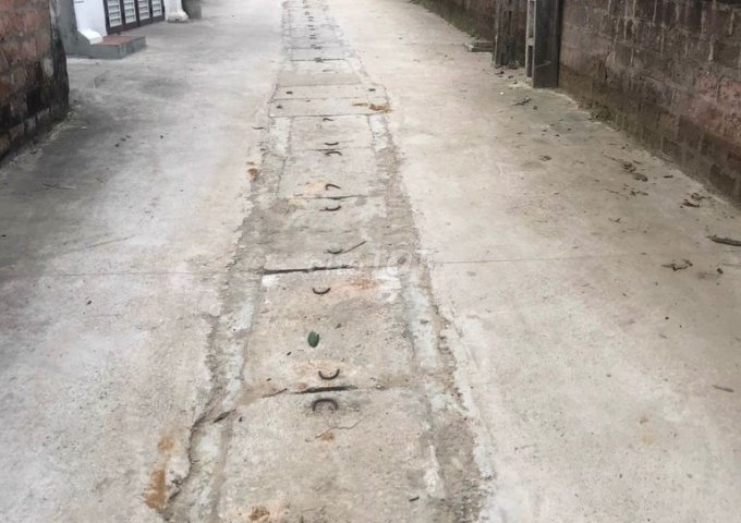 Càn bán đất chính chủ thổ cư ngõ 243 Xuân Khanh, Sơn Tây, Hà Nội.