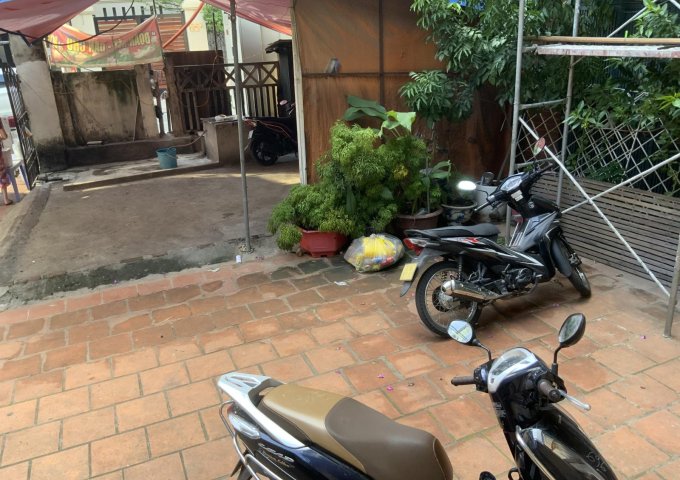 Cho thuê tầng 1 nhà 68 trần quốc toản, hoàn kiếm, hà nội: làm văn phòng hoặc kinh doanh.