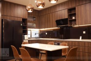 Bán Căn Hộ 3 Phòng Ngủ Căn Góc Tầng Thấp, View Siêu Đẹp. Diện Tích 98M2 - Chính Chủ