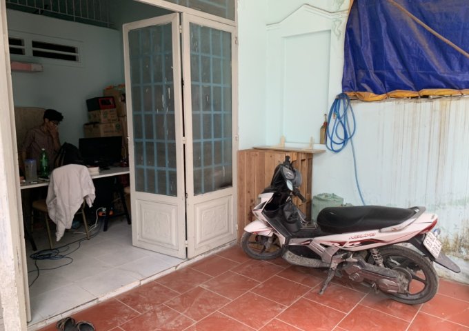 CẦN BÁN NHÀ HẺM 448 LÃ XUÂN OAI- QUẬN 9- TP HỒ CHÍ MINH