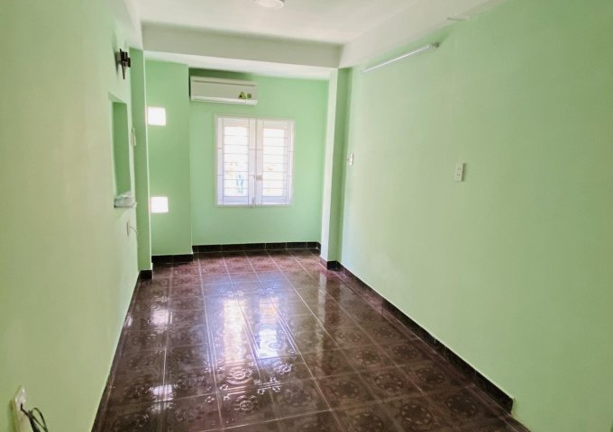 CHÍNH CHỦ CẦN BÁN GẤP NHÀ 1 TRỆT 3 LẦU TẠI QUẬN TÂN BÌNH