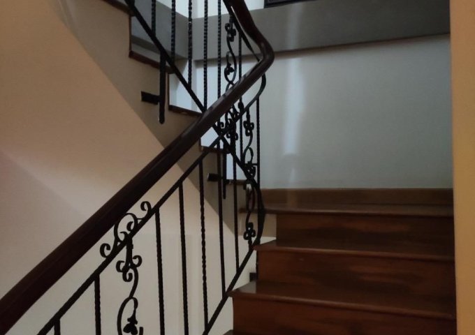 Bán nhà khu Ngô Bệ-F.13-Tân Bình, 60m2, 6.5 tỷ, nhà 2 mặt tiền đường xe tải.