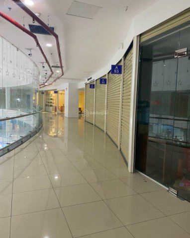 Cho thuê kiot tại căn hộ Oriental Plaza Tân Phú chỉ 1.325.000 tr/tháng