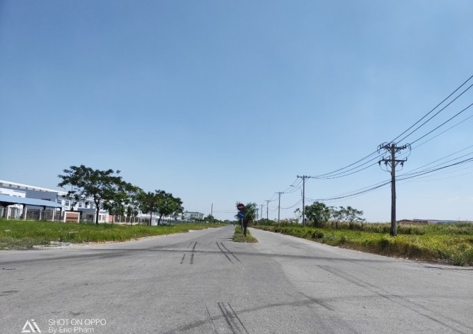 Bán 61.950m2 đất trống trong KCN Long Giang, Tân Phước, Tiền Giang.