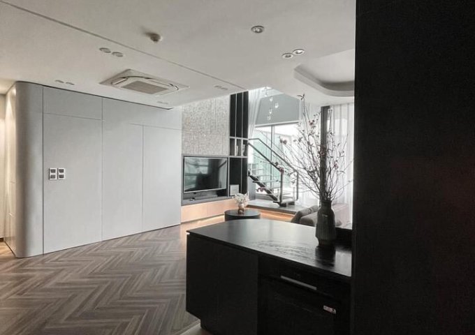 Bán căn Duplex (thông 2 tầng) 3PN 150m2 Ecogreen 286 Nguyễn Xiển full nội thất, ở sang như biệt thự