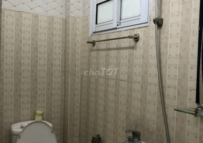 Cho thuê nhà 3,5 tầng ngõ 57 XÃ ĐÀN 2, Đống Đa, Hà Nội. Giá 8tr/th