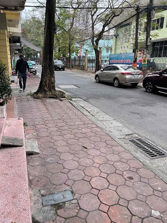 Cho thuê mặt bằng kinh doanh hoặc văn phòng tại ngõ 40 Tạ Quang Bửu, Bách Khoa, quận Hai Bà Trưng, HN
