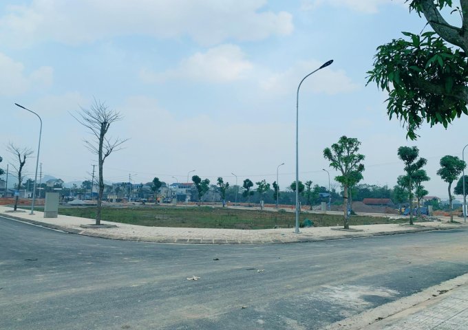 Bán đất nền dự án tại Đường Quốc lộ 37, Đại Từ,  Thái Nguyên diện tích 100m2  giá 22 Triệu/m²