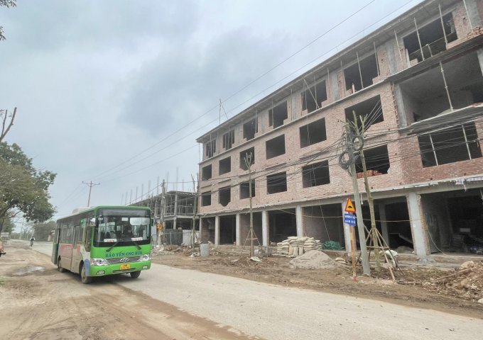 Bán LK Shophouse Phụng Châu, Chương Mỹ. Nhỉnh 2 tỷ diện tích 45m2-70m2. Giá đầu tư.