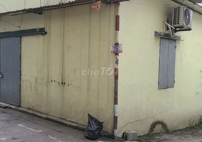 Cho thuê nhà 1 tầng 35m2, khu bộ đội, ô tô đỗ cửa tại ngõ 188/35 Phố Tư Đình, Phường Long Biên, Quận Long Biên, Hà Nội
