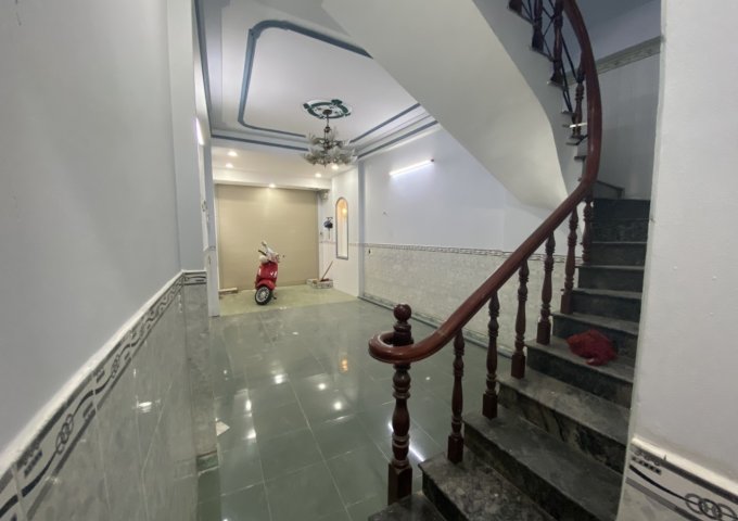 Ban nhà hẻm Đông Hưng Thuận 42 chinh chu 4,55 tỷ- 126 m2