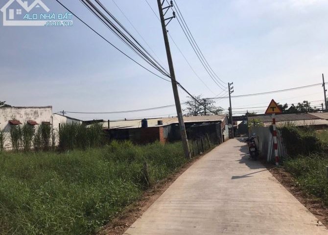 Bán lô đất vườn 1000m2 đường Võ Hữu Lợi ngay cầu bà lát tỉnh lộ 10 giá 2 tỷ 7