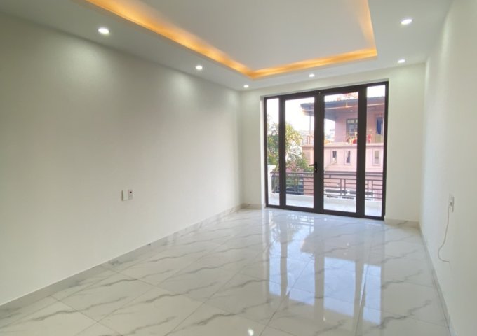 Bán nhà riêng tại Phường Cát Bi, Hải An,  Hải Phòng diện tích 45m2  giá 2.5 Tỷ