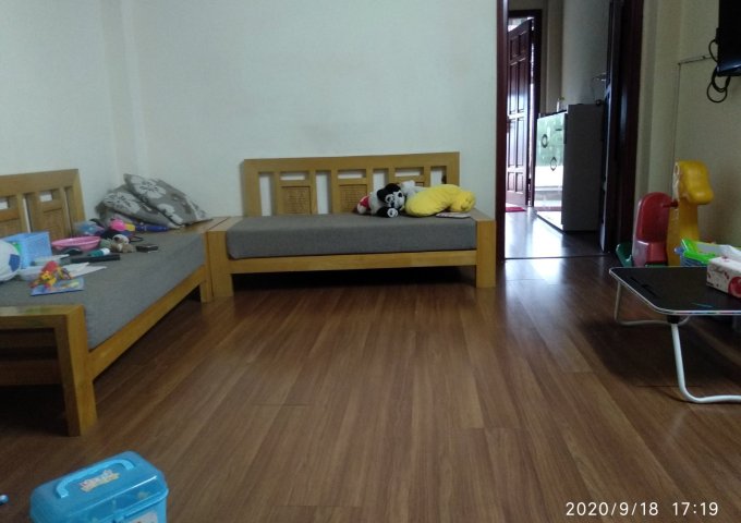 Chính chủ cần bán căn hộ tầng 6, chung cư 114 Phương Liệt, phường Phương Liệt, Thanh Xuân, Hà Nội.