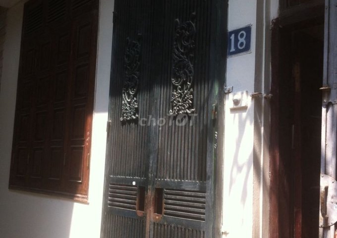 Cần cho thuê nhà địa chỉ: Số nhà 18, ngách 126/1, ngõ 126, phố Hoàng Văn Thái, Khương Mai, Thanh Xuân, Hà Nội.