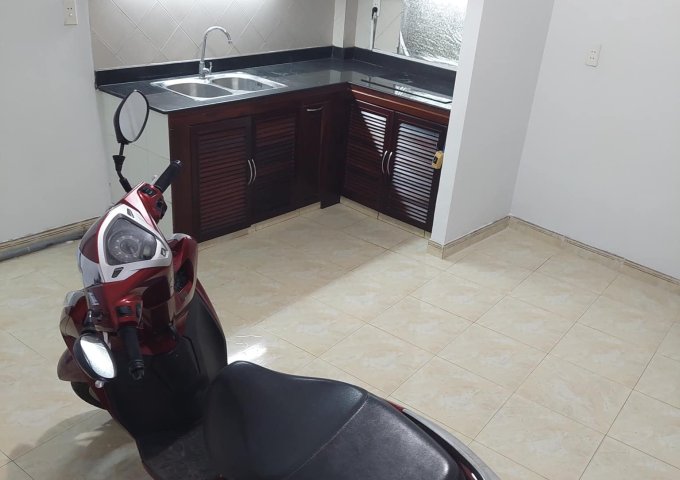 Bán Nhà Đường Vũ Tùng Gần Chợ Bà Chiểu,3PN, 26m2, Giá Chỉ 2.95 Tỷ