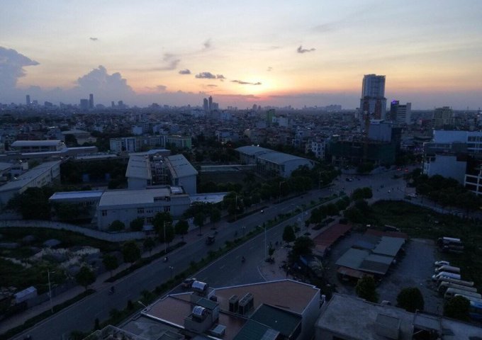 Cho thuê chung cư full đồ HC Golden City Bồ Đề Long Biên, 72m. Giá: 12 triệu. Lh: 0376692730