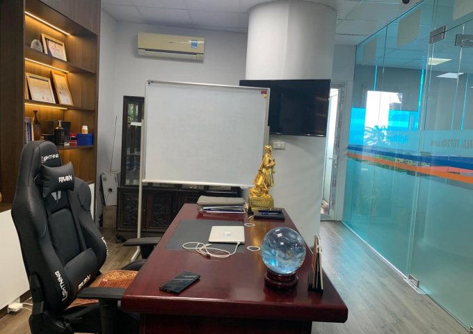 Bán Chung cư Hei Tower Điện Lực, Ngụy Như Kon Tum CĂN GÓC 161m2, 3 ngủ, 2 vs hơn 4 tỷ