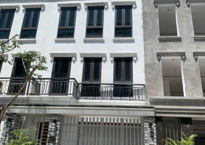 Cần bán nhà liền kề FLC Sài Đồng, Long Biên, Hà Nội