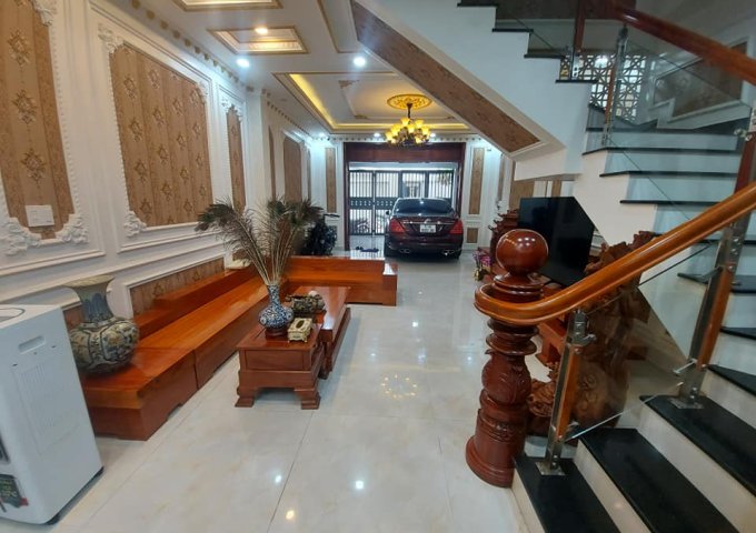 BÁN NHÀ THẠNH LỘC 41, 105M 4 TẦNG SÁT NGAY NGAY HÀ HUY GIÁP CHỈ 6.5  TỶ Q12