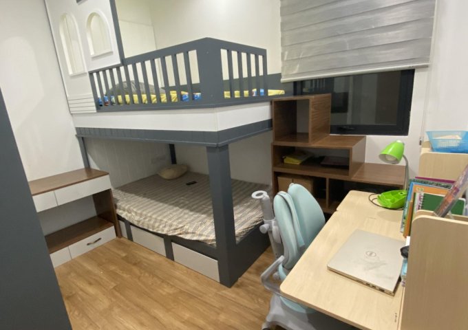 Bán căn hộ chung cư tại Dự án Iris Garden, Nam Từ Liêm,  Hà Nội diện tích 61m2  giá 2.4 Tỷ