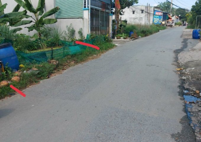 Cần bán đất ở thị trấn Thái Hòa Ngay Cà phê 361 vào 300m