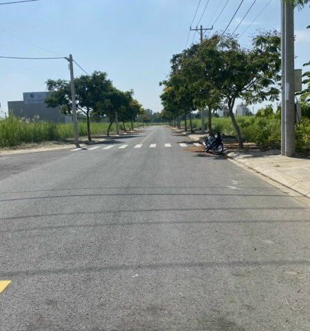 CẦN BÁN GẤP NHÀ PHỐ tại Khu Đô Thị Sinh Thái SOUTH WAVE – LONG HẬU.