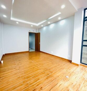 CHO THUÊ MẶT BẰNG VỊ TRÍ ĐẸP 2 MẶT TIỀN HỒ BÁ KIỆN, QUẬN 10