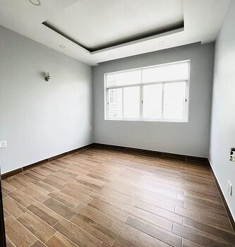 CHO THUÊ MẶT BẰNG VỊ TRÍ ĐẸP 2 MẶT TIỀN HỒ BÁ KIỆN, QUẬN 10