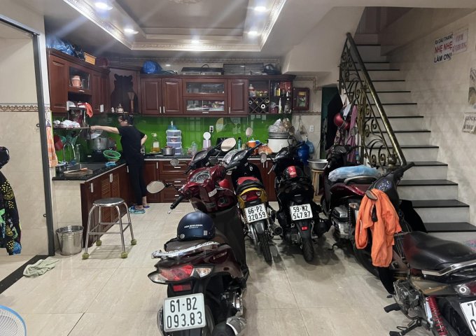 Cần bán căn hộ chung cư dự án Lavender Garden ,176 Định Công,  Quận Hoàng Mai, Hà Nội