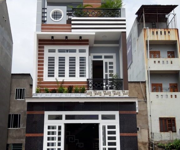 Chính chủ gởi bán nhà trong chợ Nguyễn Đình Chiểu,P 4,q.Phú Nhuận ,30 m2, 5.5 tỷ.KD