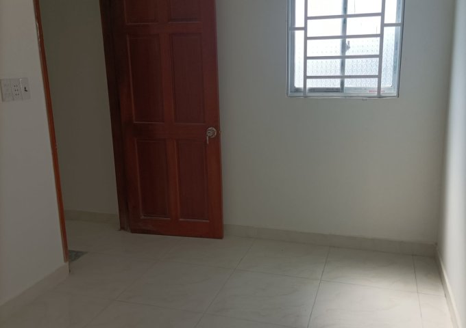 NHà gần chợ Bình chánh cặp đường đinh đúc thiện giá 680 triệu nhận nhà ở ngay