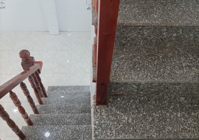 NHà gần chợ Bình chánh cặp đường đinh đúc thiện giá 680 triệu nhận nhà ở ngay