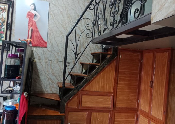 Chính chủ bán nhà riêng Ngõ 197 Thúy Lĩnh, Hoàng Mai, Hà Nội.