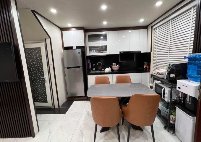 CẦN BÁN NHÀ SIÊU HIẾM NGAY PHỐ PHAN ĐÌNH GIÓT HÀ ĐÔNG,6 TẦNG SANG MỊN.30M, CHỈ 3.25 TỶ