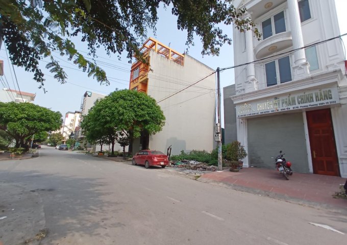 Chính chủ cần bán gấp nhà 93m, 5 tầng,  cực đẹp tại Hành Lạc, TT Như Quỳnh, Văn Lâm  chỉ 5.x tỷ. lh 0835459289 	