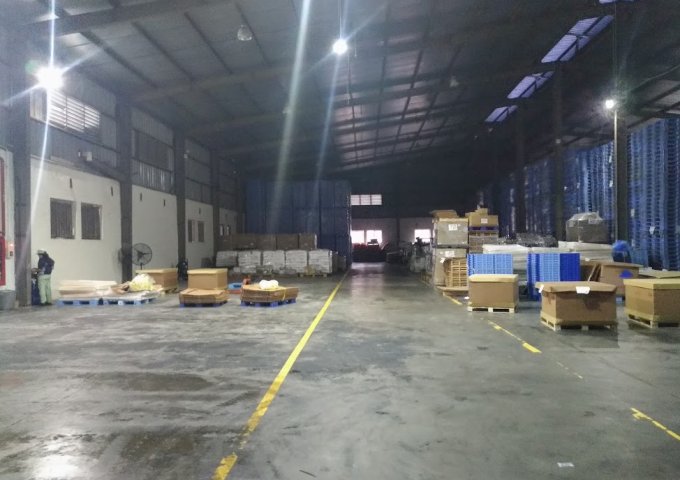 Cho Thuê Kho tại Triển Lãm Nông Nghiệp - Đầu đường PVĐ giao Hoàng Quốc Việt