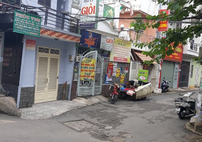 Nhà đẹp, xe hơi thông, gần Emart Phan Văn Trị, P.11, Bình Thạnh