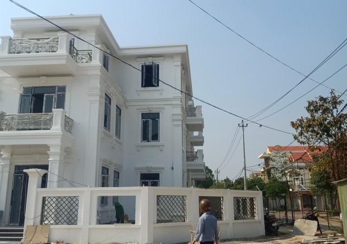 Bán nhà xây sẵn gần trường tiểu học Chu Văn An