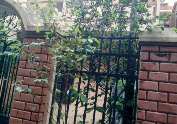 Chính chủ bán nhà 2 tầng ngõ 160 Lương Thế Vinh, Thanh Xuân, Hà Nội.