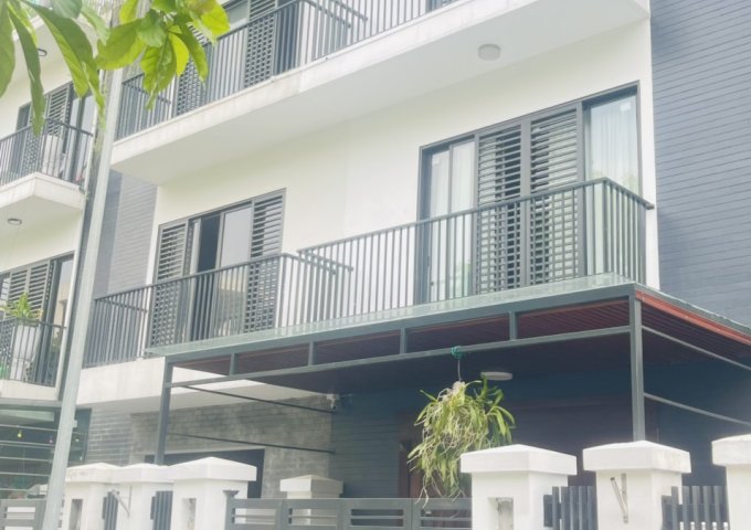 Cho thuê căn nhà liền kề dự án Eden Rose, thuộc Thanh Trì.