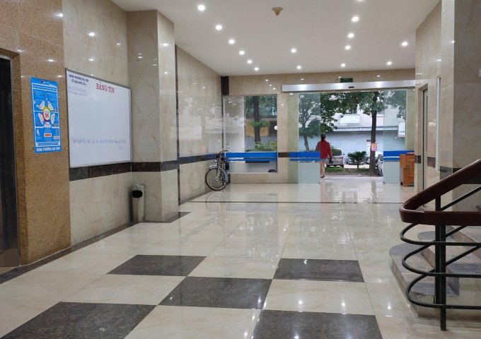 Bán căn hộ Chung cư CT1 Bắc Linh Đàm, 83,6m2 2PN, 2WC, căn góc 2 view thoáng cực đẹp. Giá 2,55 tỷ