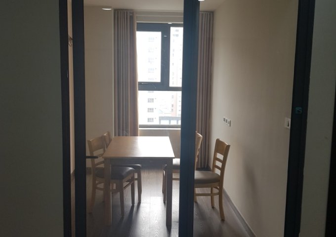 Cho thuê chung cư Stellar Garden Lê Văn Thiêm, 115m2, 3 phòng ngủ, đồ cơ bản, 20 triệu. LH 0377983070 