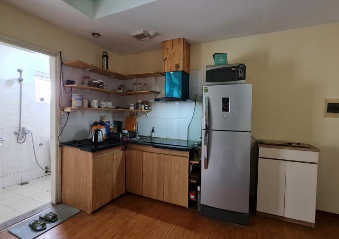 Bán gấp căn chung cư mini phố Trần Cung 38m2, tặng nội thất, 750 triệu