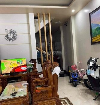 Cần bán nhà mặt đường Lê Đức Thọ, P.17, Quận Gò Vấp, Tp Hồ Chí Minh