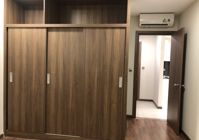 CHUYỂN NHƯỢNG CĂN HỘ CAO CẤP TẠI QUẬN 2, TP. HCM, NHÀ MỚI, TẦNG CAO, HƯỚNG ĐÔNG NAM.