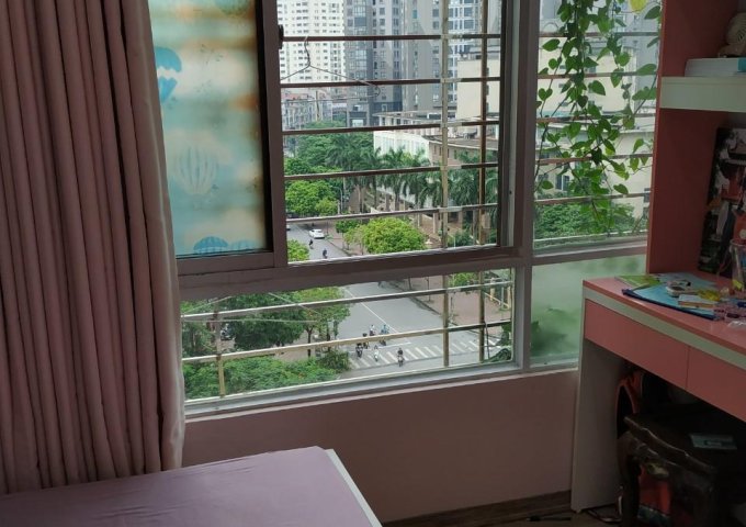 Bán căn hộ chung cư B11 Nam Trung Yên 65m2, 2pn, giá 1.85 tỷ