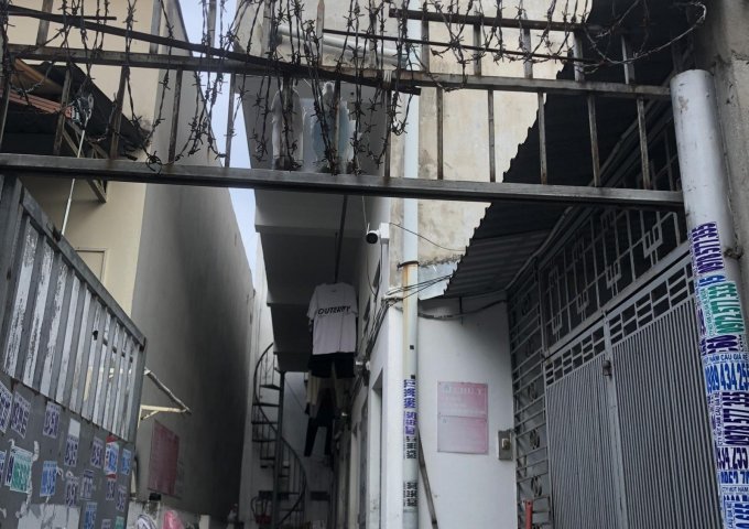 Cần bán Dãy trọ 2 mặt tiền gồm 8 phòng đang cho thuê 20tr/tháng. Đường 5m. 0901421686