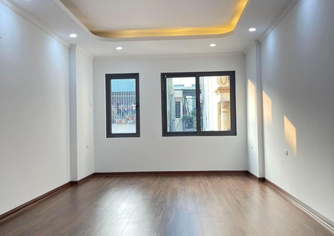 NHÀ VỊ TRÍ HIẾM CÓ CẦN BÁN TẠI CHIẾN THẮNG HÀ ĐÔNG